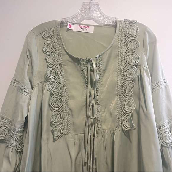 SOUTHERN FRIED CHIC Circle Of Love Bohemian Top - Picture 7 of 12